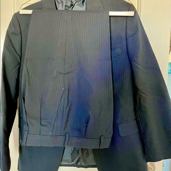 Navy 2pc Suit 16R Calvin - Picture 10 of 10